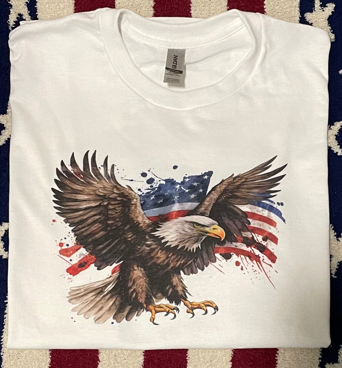 American Eagle Graphic Tee - Debs on 5th