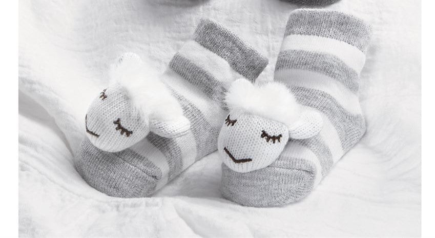 Sheep Rattle Toe Socks - Debs on 5th