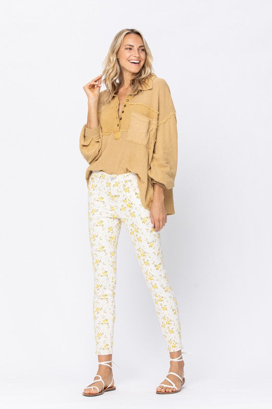 Floral Print Midrise Skinny Jeans - Debs on 5th
