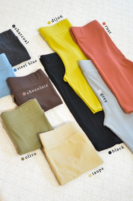 Gwen Biker Shorts - Debs on 5th