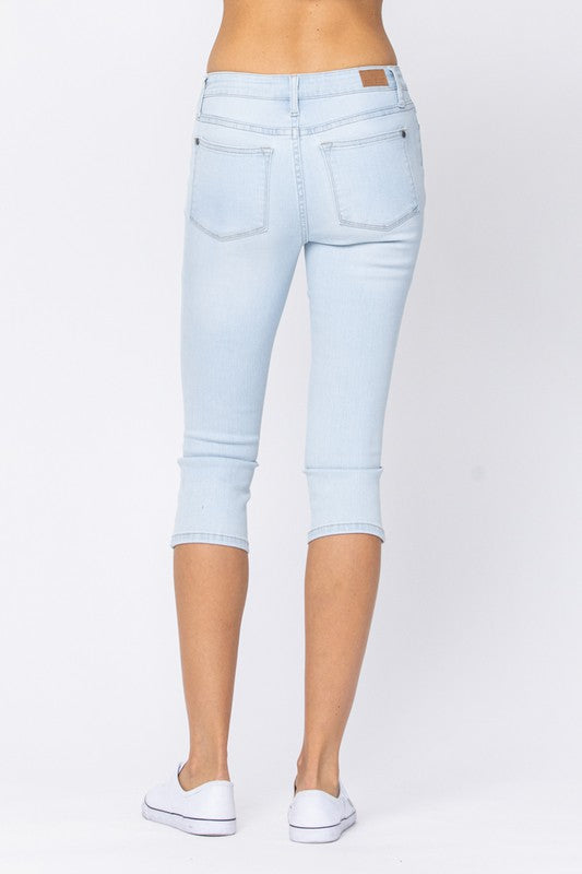 Mid Rise Ultra Light Skinny Capri - Debs on 5th