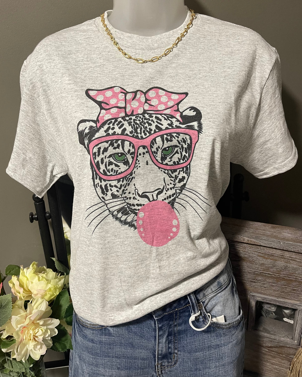 Leopard Blowing Bubble Graphic Tee - Debs on 5th