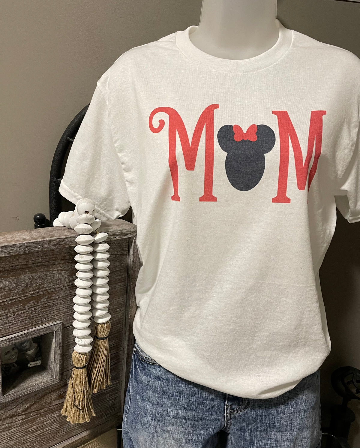 Mouse Mom Graphic Tee - Debs on 5th